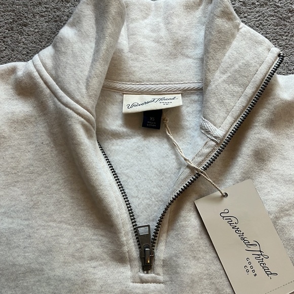 NWT Universal Thread cropped half zip sweatshirt - Picture 3 of 4